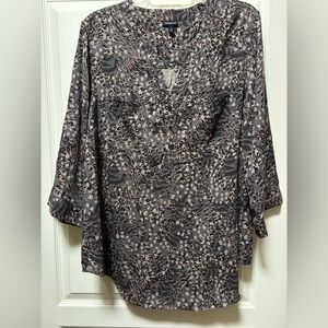 Torrid Abstract Black and Gray Blouse